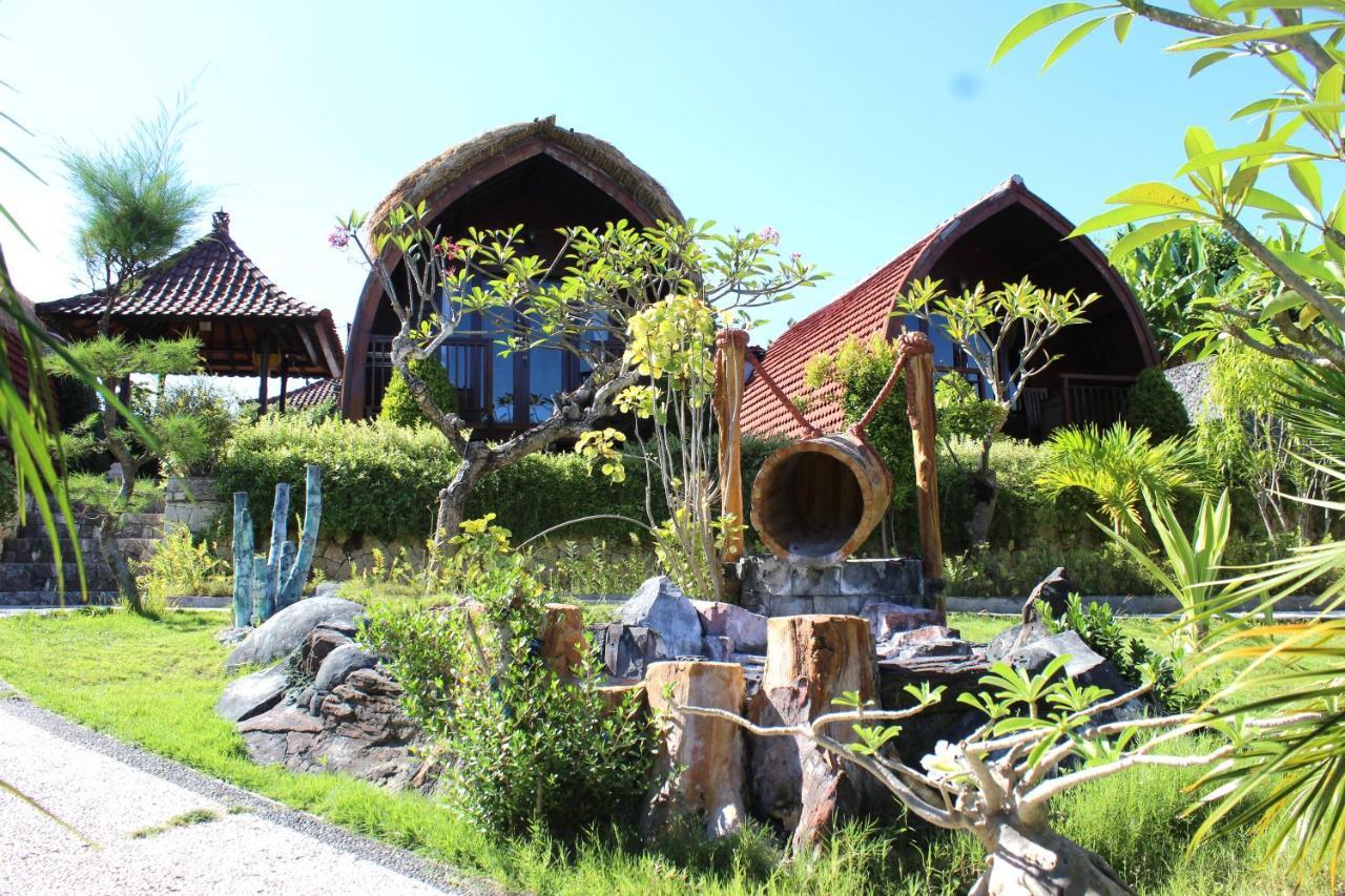 Bamboo Bungalows Batununggul Exterior foto