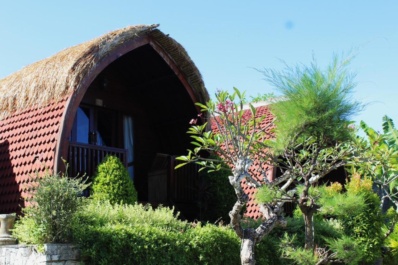 Bamboo Bungalows Batununggul Exterior foto