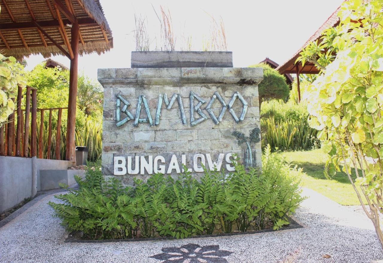 Bamboo Bungalows Batununggul Exterior foto